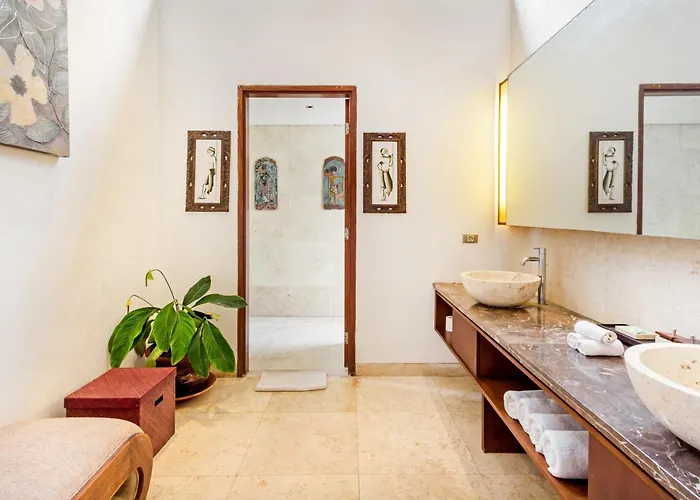 Kaira Villa